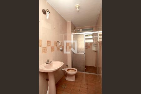 Banheiro de apartamento para alugar com 1 quarto, 45m² em Bom Fim, Porto Alegre