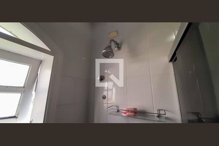 Casa para alugar com 284m², 4 quartos e 6 vagas Casa para alugar com 284m², 4 quartos e 6 vagasBanheiro da Suíte 3