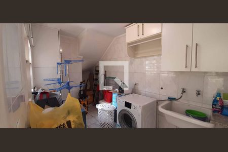 Casa para alugar com 284m², 4 quartos e 6 vagas Casa para alugar com 284m², 4 quartos e 6 vagasÁrea de Serviço