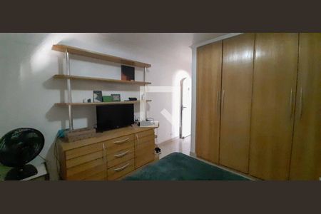 Casa para alugar com 284m², 4 quartos e 6 vagas Casa para alugar com 284m², 4 quartos e 6 vagasSuíte 2