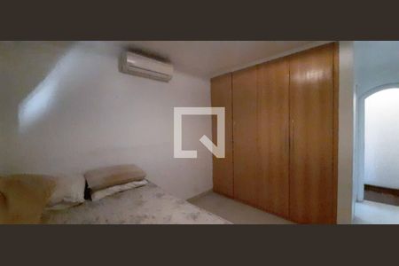 Casa para alugar com 284m², 4 quartos e 6 vagas Casa para alugar com 284m², 4 quartos e 6 vagasSuíte 3