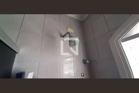 Casa para alugar com 284m², 4 quartos e 6 vagas Casa para alugar com 284m², 4 quartos e 6 vagasBanheiro da Suíte 2