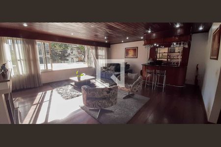 Sala de Estar de casa à venda com 4 quartos, 284m² em Adalgisa, Osasco