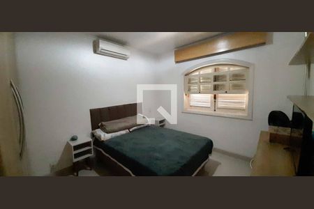 Casa para alugar com 284m², 4 quartos e 6 vagas Casa para alugar com 284m², 4 quartos e 6 vagasSuíte 2