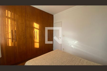 Quarto 2 de apartamento para alugar com 3 quartos, 86m² em Alto Barroca, Belo Horizonte