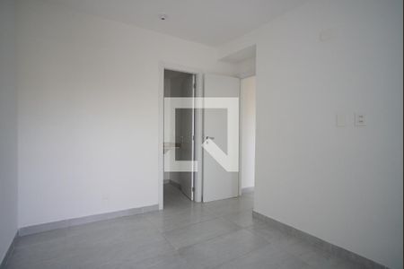 Suíte de apartamento para alugar com 2 quartos, 52m² em Jardim Lindóia, Porto Alegre