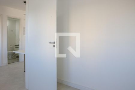 Quarto 2 de apartamento para alugar com 2 quartos, 34m² em Barra Funda, São Paulo