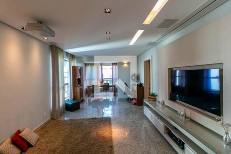 Sala de apartamento para alugar com 4 quartos, 180m² em Buritis, Belo Horizonte