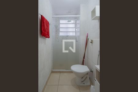 Banheiro de kitnet/studio para alugar com 1 quarto, 41m² em Menino Deus, Porto Alegre