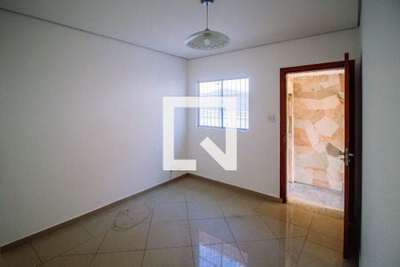 Casa para alugar com 2 quartos, 100m² em Jardim Clímax, São Paulo