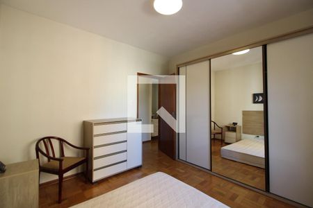Quarto 2 de apartamento para alugar com 2 quartos, 55m² em Pinheiros , São Paulo