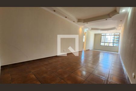 Sala de apartamento para alugar com 3 quartos, 130m² em Gonzaga, Santos
