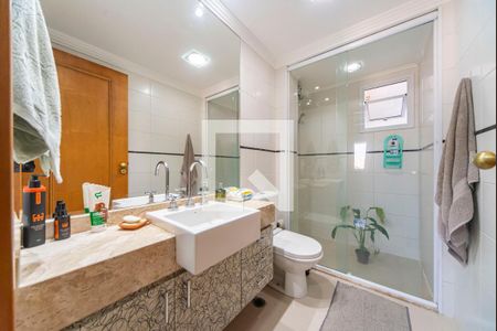 Banheiro de apartamento à venda com 3 quartos, 86m² em Vila Valparaiso, Santo André