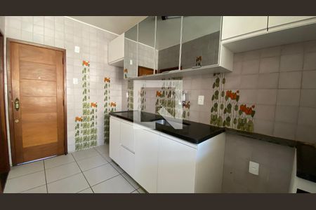 Cozinha de apartamento à venda com 3 quartos, 90m² em Gutierrez, Belo Horizonte
