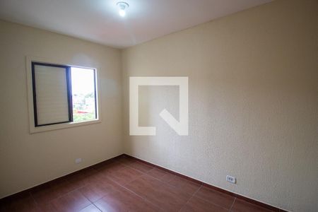 Quarto 1 de apartamento para alugar com 2 quartos, 46m² em Jardim Luciana, Itaquaquecetuba