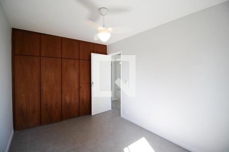Quarto 1 de apartamento para alugar com 2 quartos, 77m² em Indianópolis, São Paulo