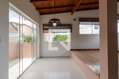 Sala  de apartamento à venda com 2 quartos, 78m² em Cristal, Porto Alegre