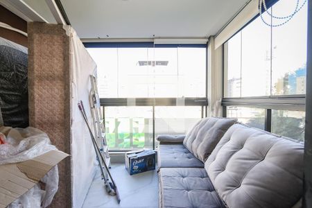 Varanda de kitnet/studio para alugar com 1 quarto, 28m² em Jardins, São Paulo