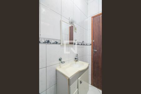 Lavabo de casa para alugar com 4 quartos, 320m² em Utinga, Santo André