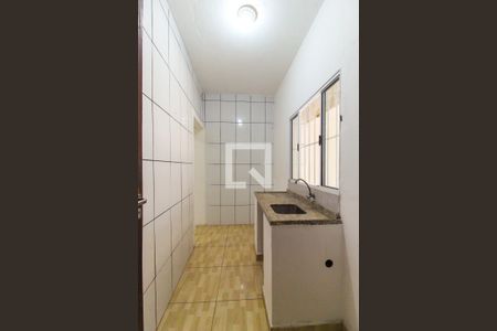 Cozinha de casa para alugar com 1 quarto, 125m² em Cidade Antônio Estêvão de Carvalho, São Paulo