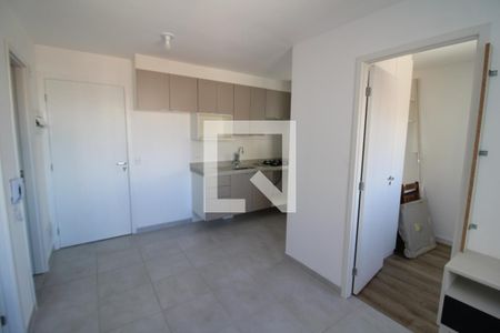 Sala / Cozinha de apartamento para alugar com 2 quartos, 36m² em Parada Inglesa, São Paulo