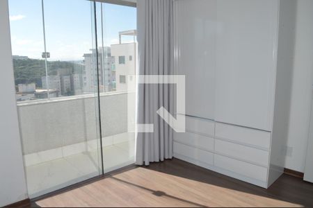 Suite de apartamento para alugar com 2 quartos, 77m² em Cabral, Contagem