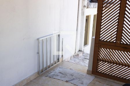 Casa à venda com 183m², 3 quartos e 1 vaga Casa à venda com 183m², 3 quartos e 1 vagaTerraço