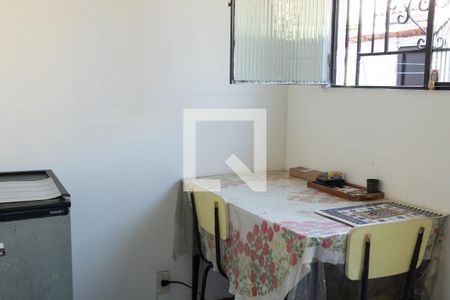 Casa à venda com 183m², 3 quartos e 1 vaga Casa à venda com 183m², 3 quartos e 1 vagaCopa