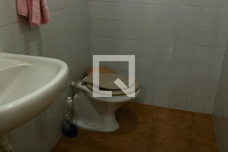 Casa à venda com 183m², 3 quartos e 1 vaga Casa à venda com 183m², 3 quartos e 1 vagaLavabo