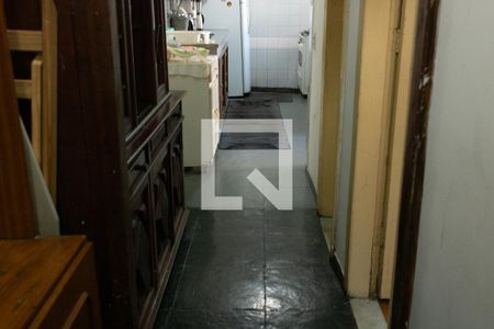 Casa à venda com 183m², 3 quartos e 1 vaga Casa à venda com 183m², 3 quartos e 1 vagaBanheiro Corredor