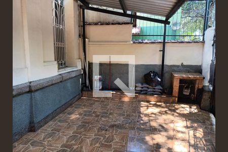 Casa à venda com 183m², 3 quartos e 1 vaga Casa à venda com 183m², 3 quartos e 1 vagaGaragem