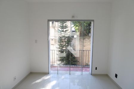 Quarto 1 de apartamento para alugar com 2 quartos, 47m² em Todos Os Santos, Rio de Janeiro