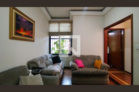 Sala de TV de casa à venda com 4 quartos, 454m² em Osvaldo Cruz, São Caetano do Sul