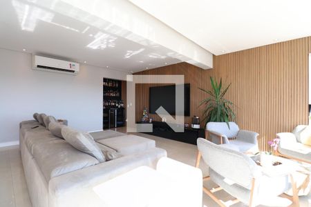 Sala de TV de apartamento à venda com 3 quartos, 145m² em Barra Funda, São Paulo