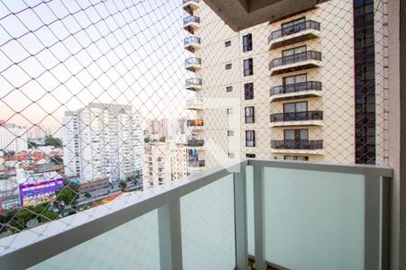 Varanda da sala de apartamento à venda com 2 quartos, 67m² em Centro, Santo André