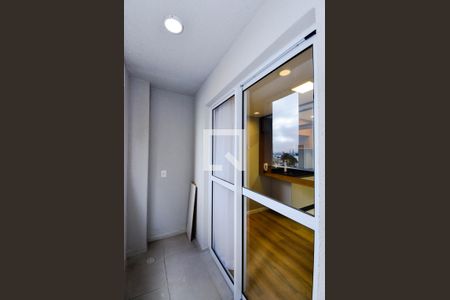 Varanda da Sala de apartamento para alugar com 1 quarto, 27m² em Vila das Bandeiras, Guarulhos