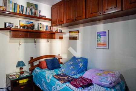 Quarto 1 de apartamento à venda com 2 quartos, 74m² em Santa Rosa, Niterói