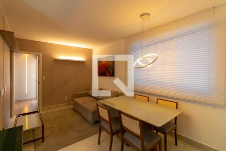 Sala de apartamento à venda com 2 quartos, 65m² em Sion, Belo Horizonte