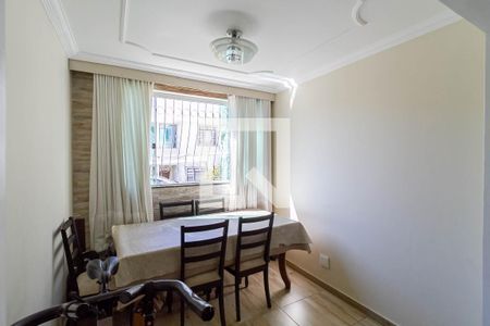 Sala de casa de condomínio à venda com 3 quartos, 80m² em Santa Rosa, Belo Horizonte