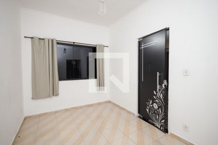 Sala de casa para alugar com 2 quartos, 250m² em Jardim Maria Augusta, Taubaté
