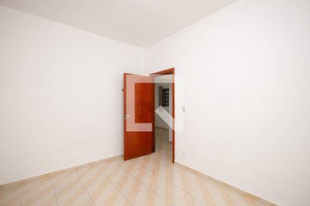 Quarto 2 de casa para alugar com 2 quartos, 250m² em Jardim Maria Augusta, Taubaté