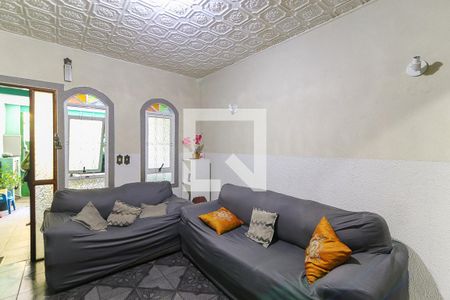 Sala de casa para alugar com 4 quartos, 100m² em Parque Pinheiros, Taboão da Serra