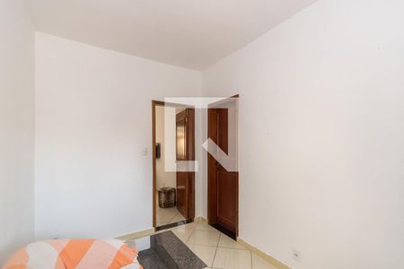 Saleta do 2º andar de casa de condomínio para alugar com 2 quartos, 80m² em Olaria, Rio de Janeiro