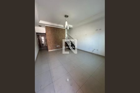 Casa à venda com 2 quartos, 160m² em Vila Tolstoi, São Paulo