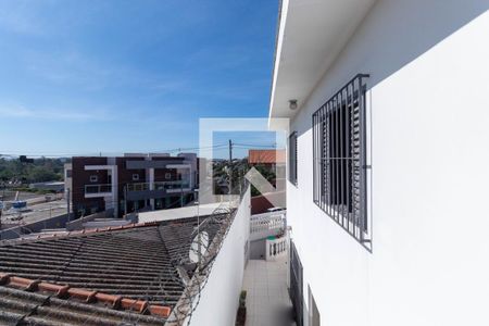 Casa à venda com 249m², 3 quartos e 2 vagas Casa à venda com 249m², 3 quartos e 2 vagasVista