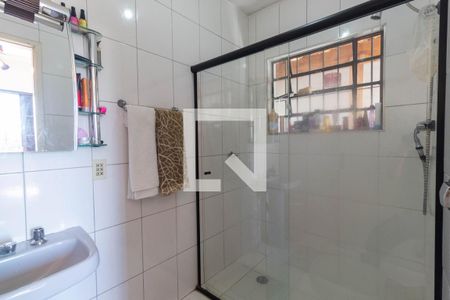 Casa à venda com 249m², 3 quartos e 2 vagas Casa à venda com 249m², 3 quartos e 2 vagasBanheiro da Suíte 2