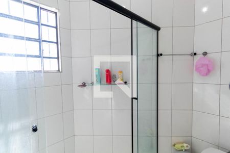 Casa à venda com 249m², 3 quartos e 2 vagas Casa à venda com 249m², 3 quartos e 2 vagasBanheiro da Suíte 1