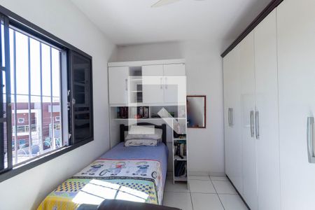 Casa à venda com 249m², 3 quartos e 2 vagas Casa à venda com 249m², 3 quartos e 2 vagasQuarto 1