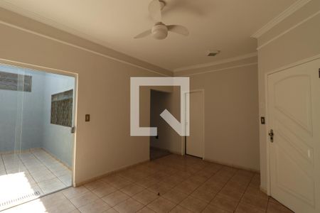 Sala de casa para alugar com 4 quartos, 211m² em Parque das Figueiras, Ribeirão Preto