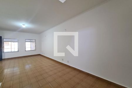 Sala de casa para alugar com 3 quartos, 133m² em Jardim Piqueroby, São Paulo